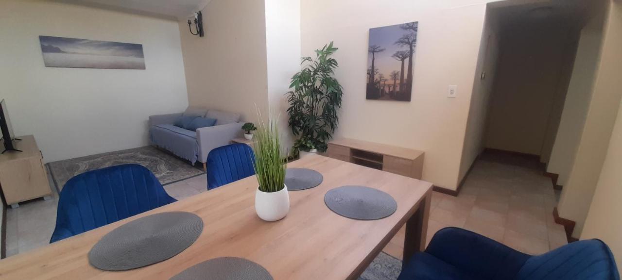 Impala Suite -Entire Unit- 2 Bedroom With 1 Ensuite Bathroom Ladysmith Ngoại thất bức ảnh